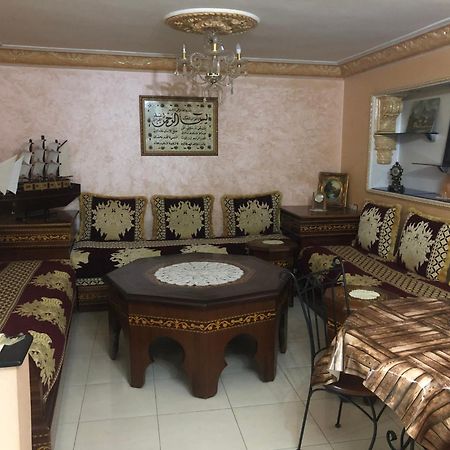 شقة توجد وسط مدينة طنجة و تتوفر على كامل التجهيزات الضرورية خاصةبالعائلات Ngoại thất bức ảnh