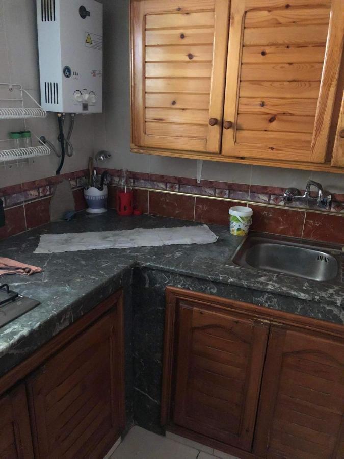 شقة توجد وسط مدينة طنجة و تتوفر على كامل التجهيزات الضرورية خاصةبالعائلات Ngoại thất bức ảnh