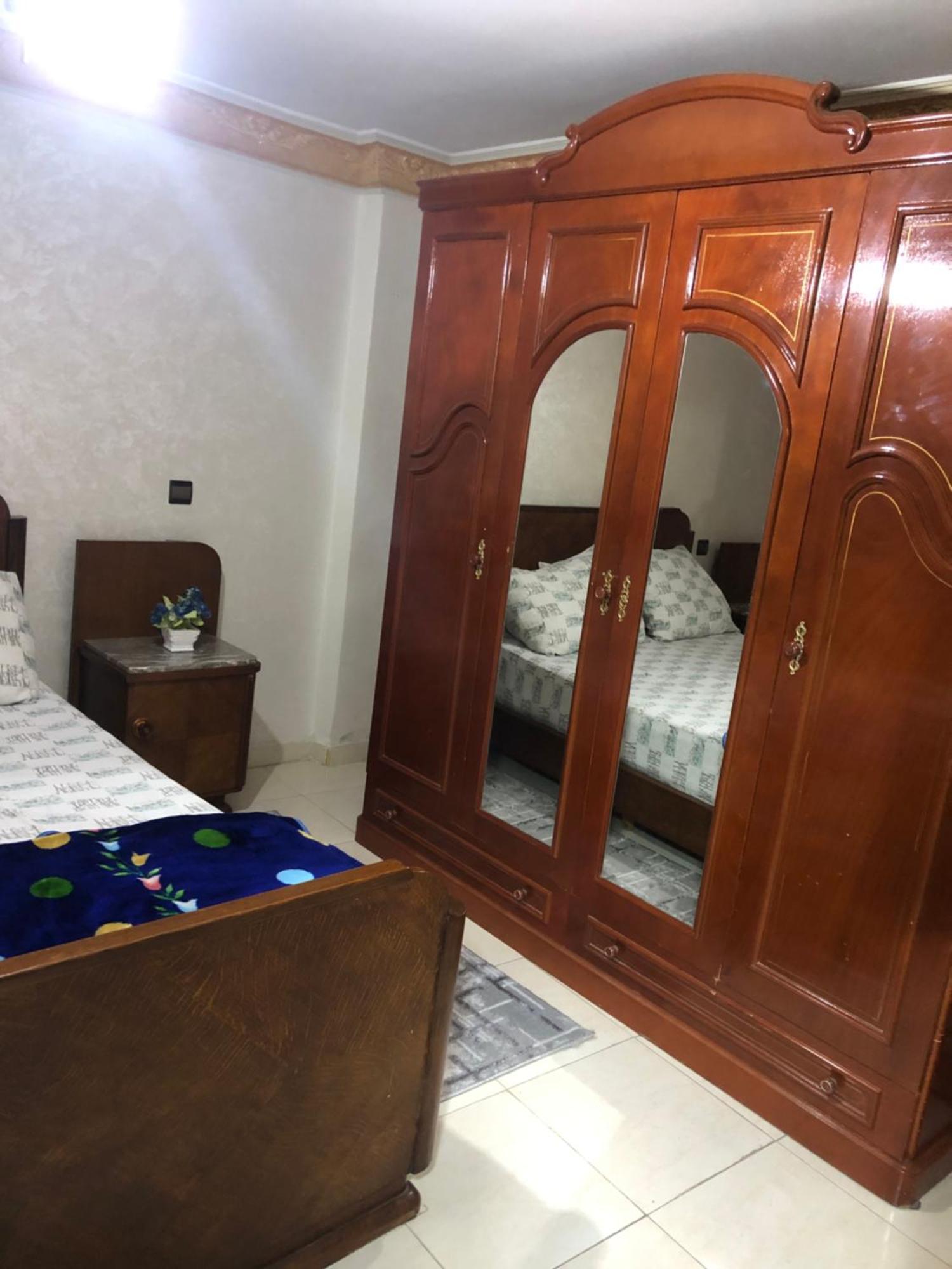 شقة توجد وسط مدينة طنجة و تتوفر على كامل التجهيزات الضرورية خاصةبالعائلات Ngoại thất bức ảnh